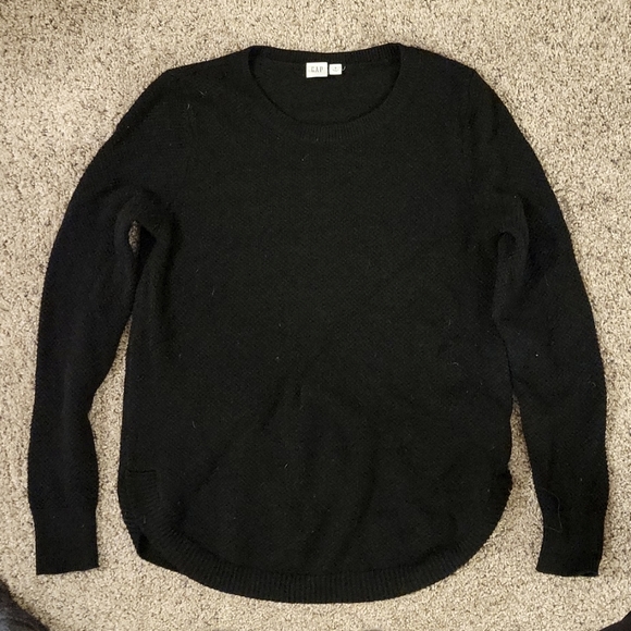GAP Sweaters - Solid Black Knit GAP Sweater - S